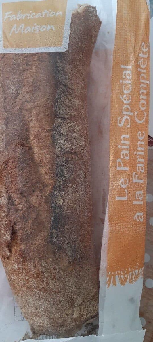 Carrefour Pain spécial à la farine complète packshot