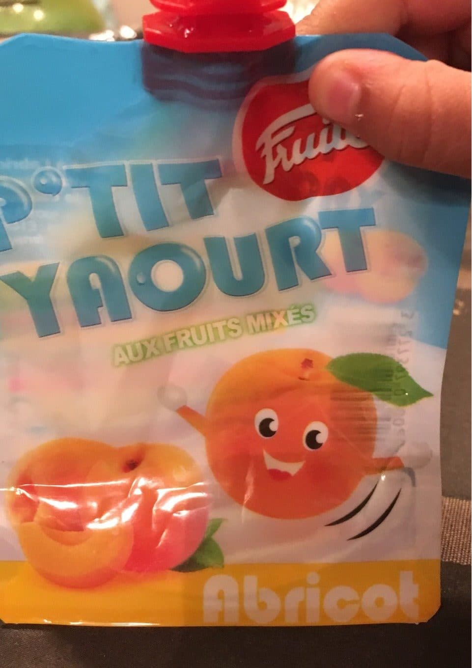 Fruité P’tit yaourt abricot packshot