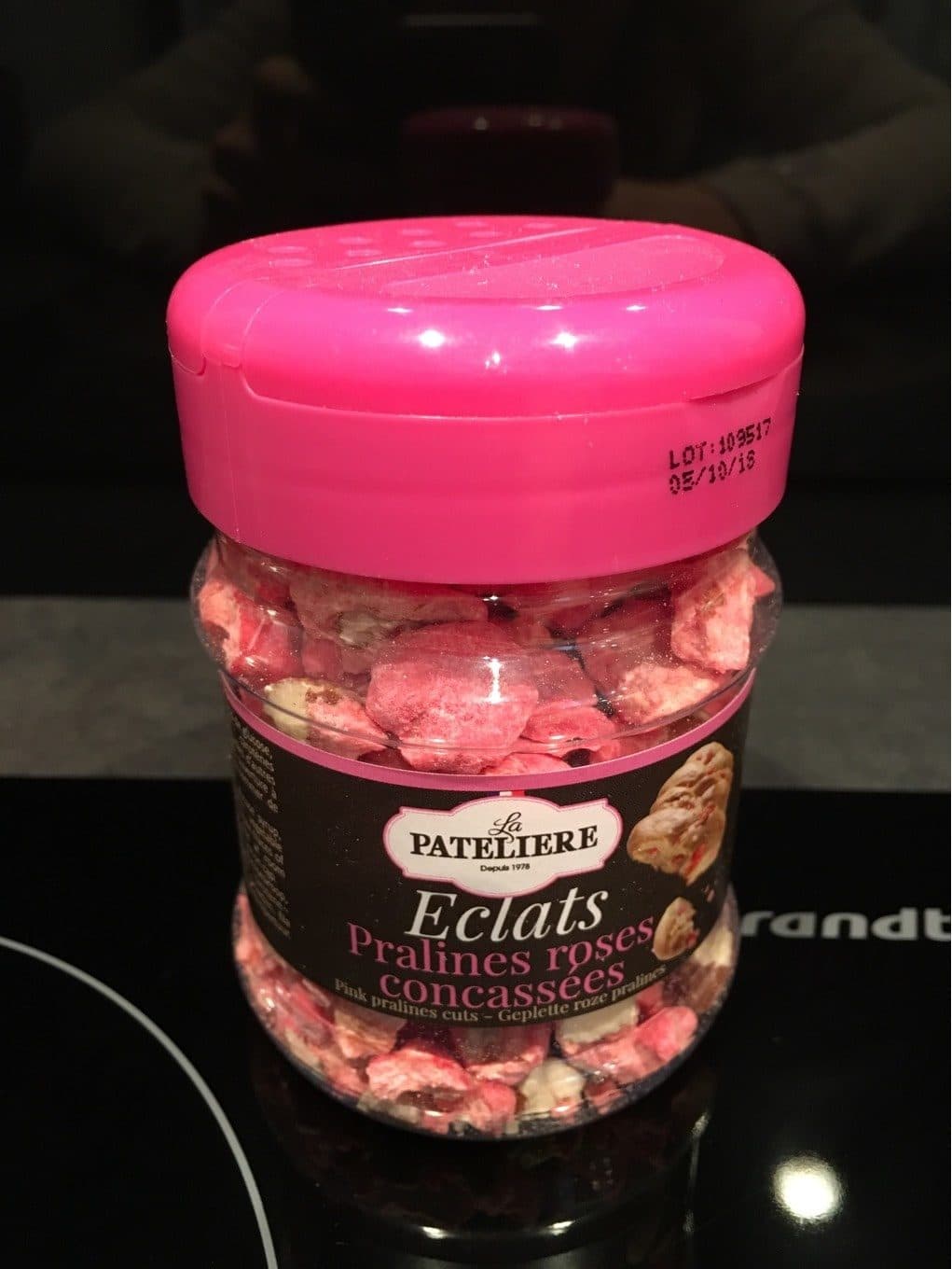 La Patelière Eclats pralines roses concassées packshot
