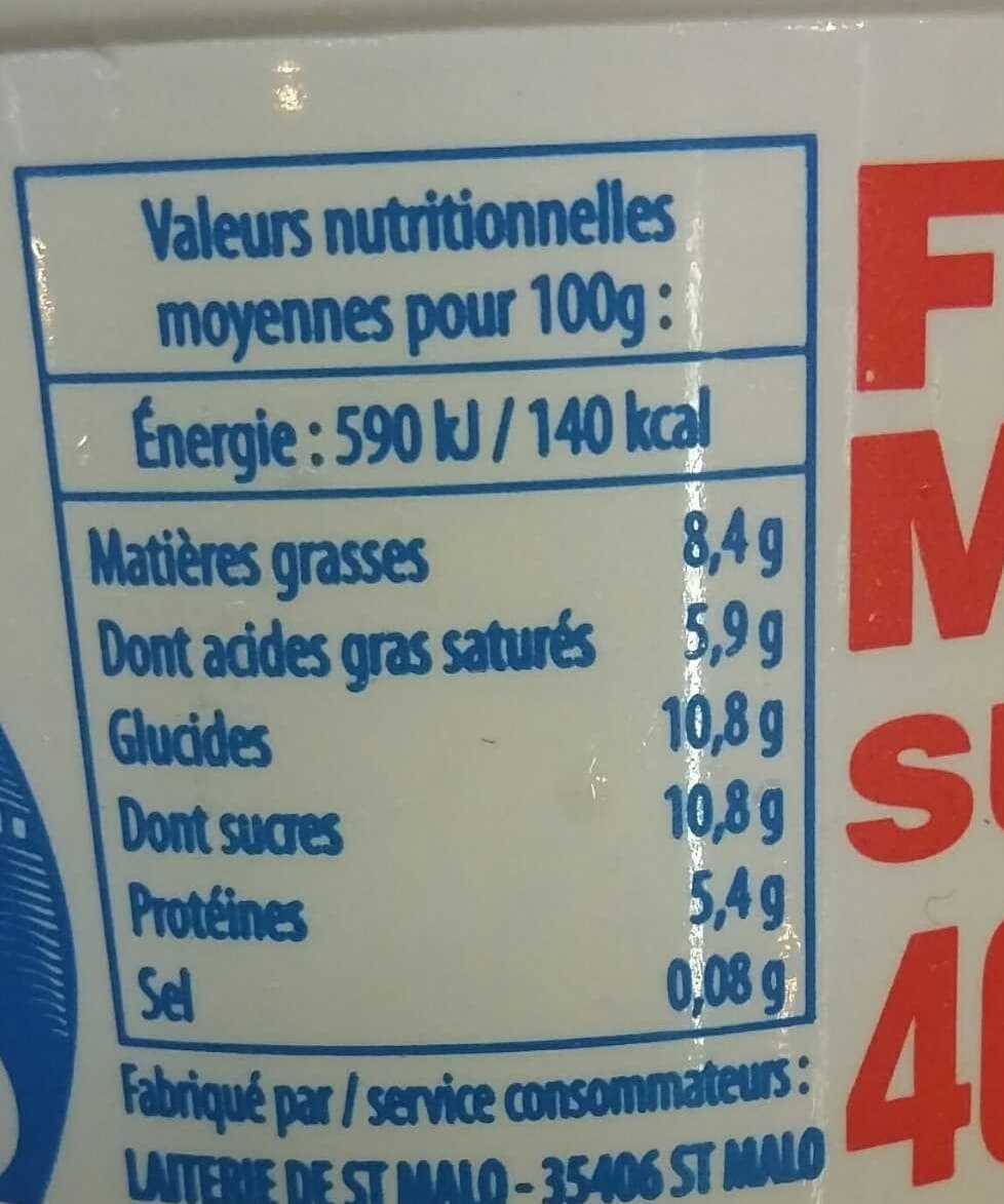 Malo Fromage frais sucré 40%* *Matières grasses sur extrait sec soit 7% de matières grasses sur produit fini. packshot