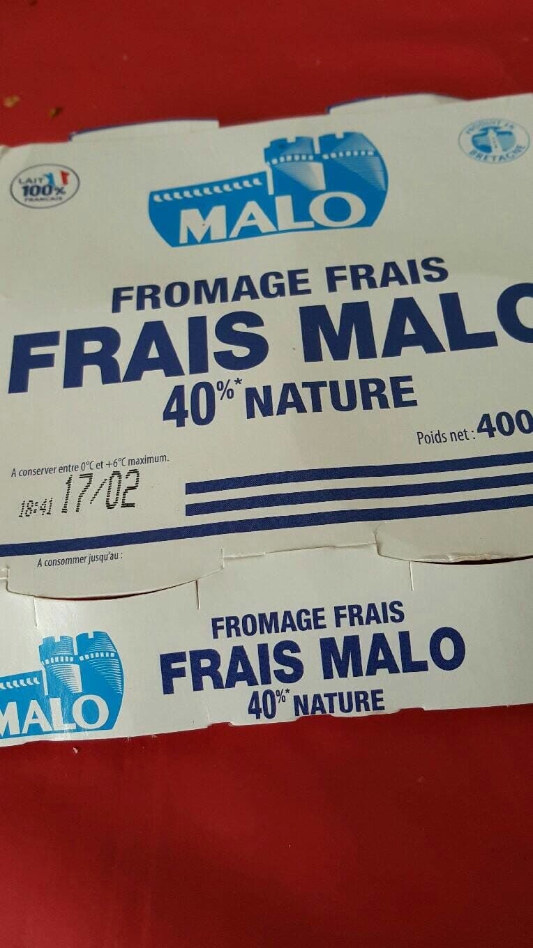 Malo Fromage frais Nature Malo 40%* * Matières grasses sur extrait sec soit 7% de matières grasses sur produit fini. packshot