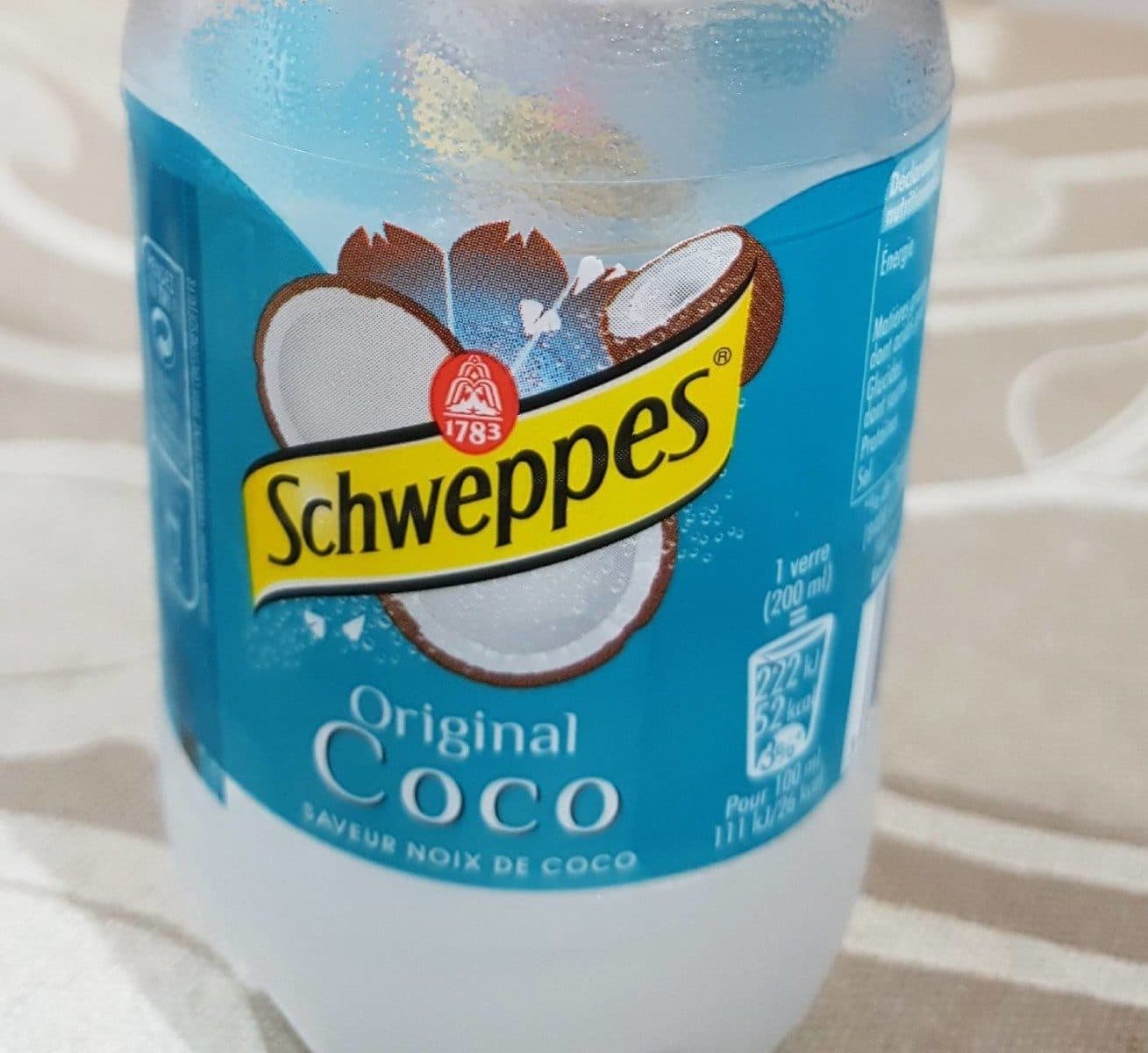 Schweppes Soda coco packshot