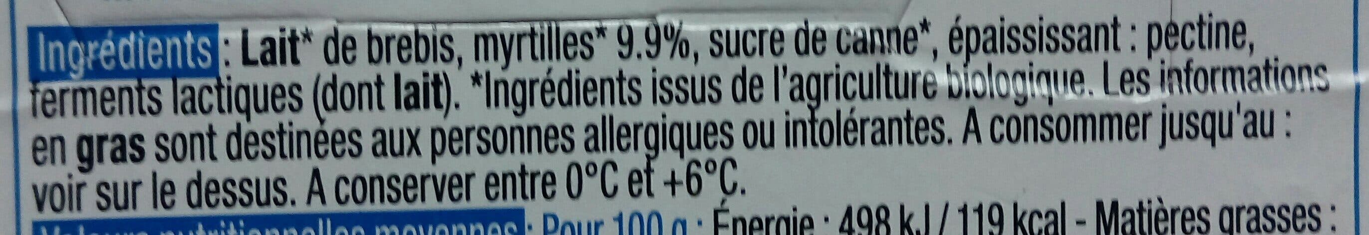 Le Petit Basque Yaourt de brebis bio nature sur lit de myrtilles packshot