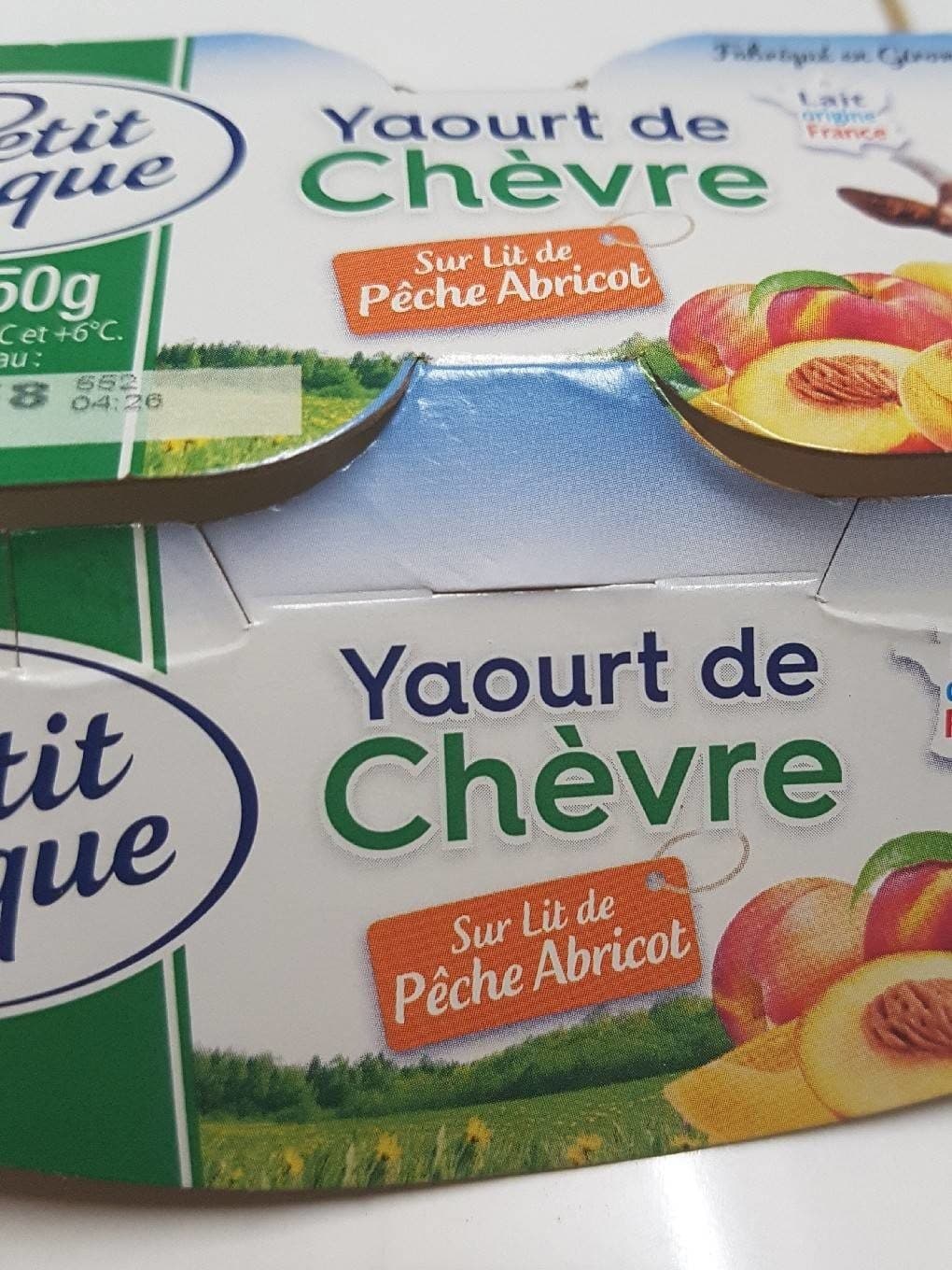 Le Petit Basque Yaourt de chevre saveur pêche abricot packshot