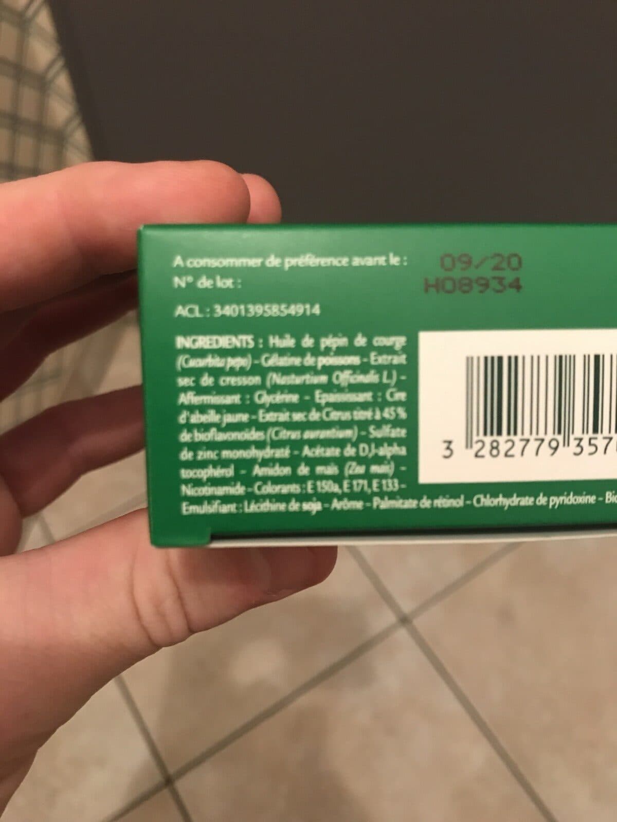 Open Food Facts Rene Furterer Vitalfan Antichute Progressive - 1 Boite De packshot