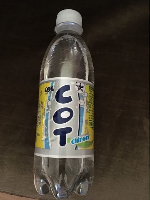 Cot Boisson rafraîchissante aux arômes citron packshot