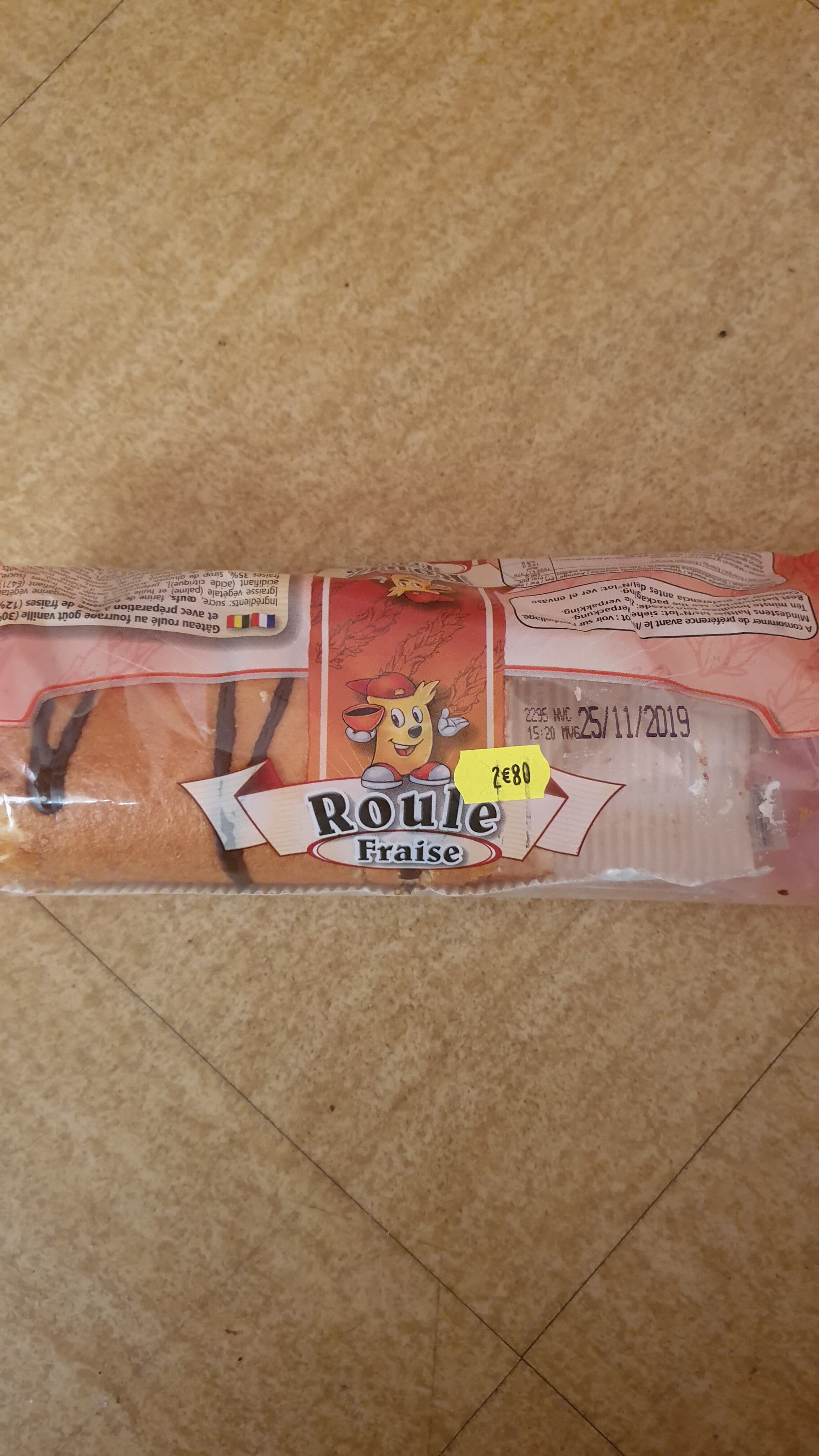 Dan Cake Gateau roule a la fraise packshot
