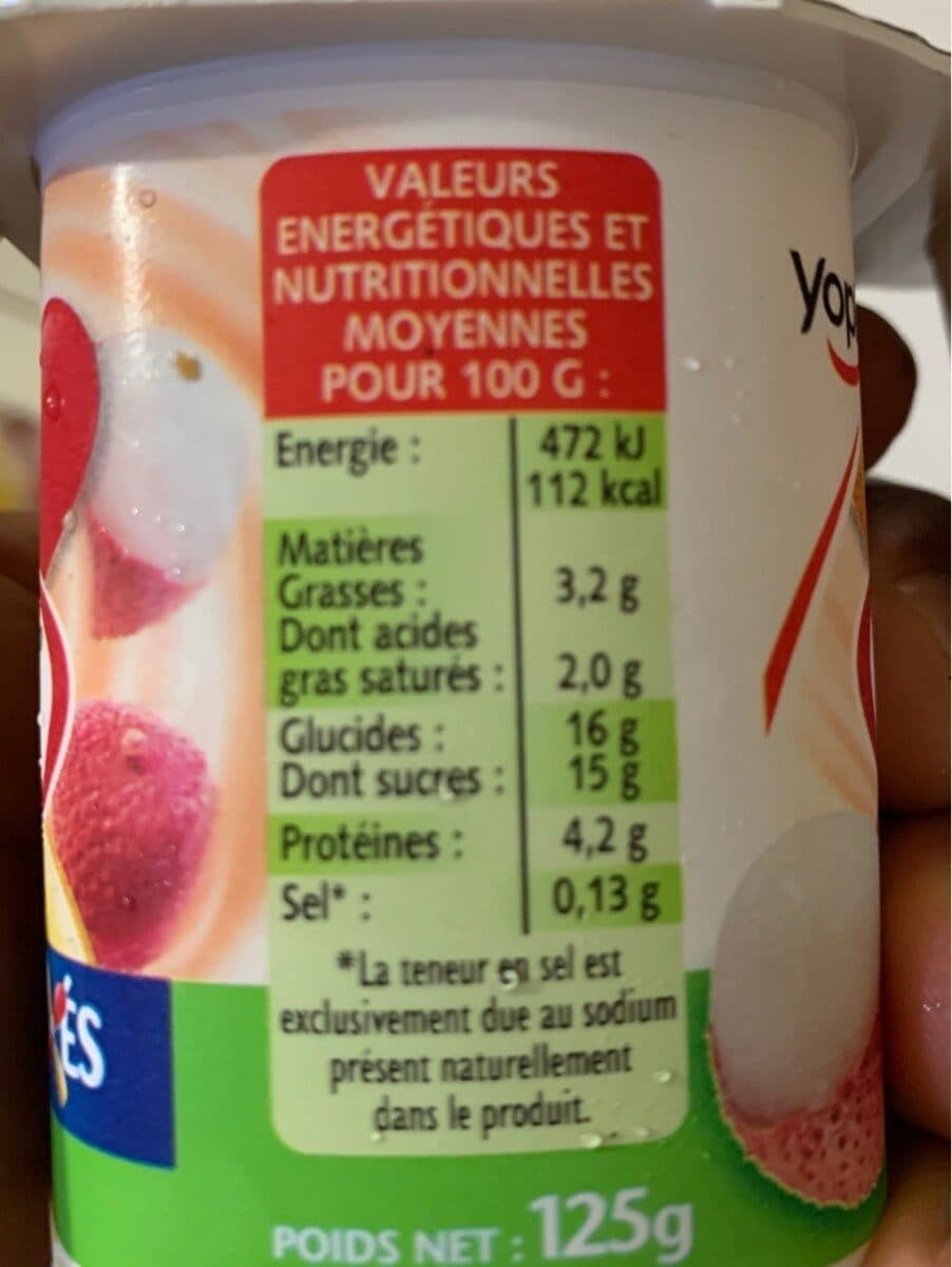 yoplait Panier de Yoplait piña colada packshot