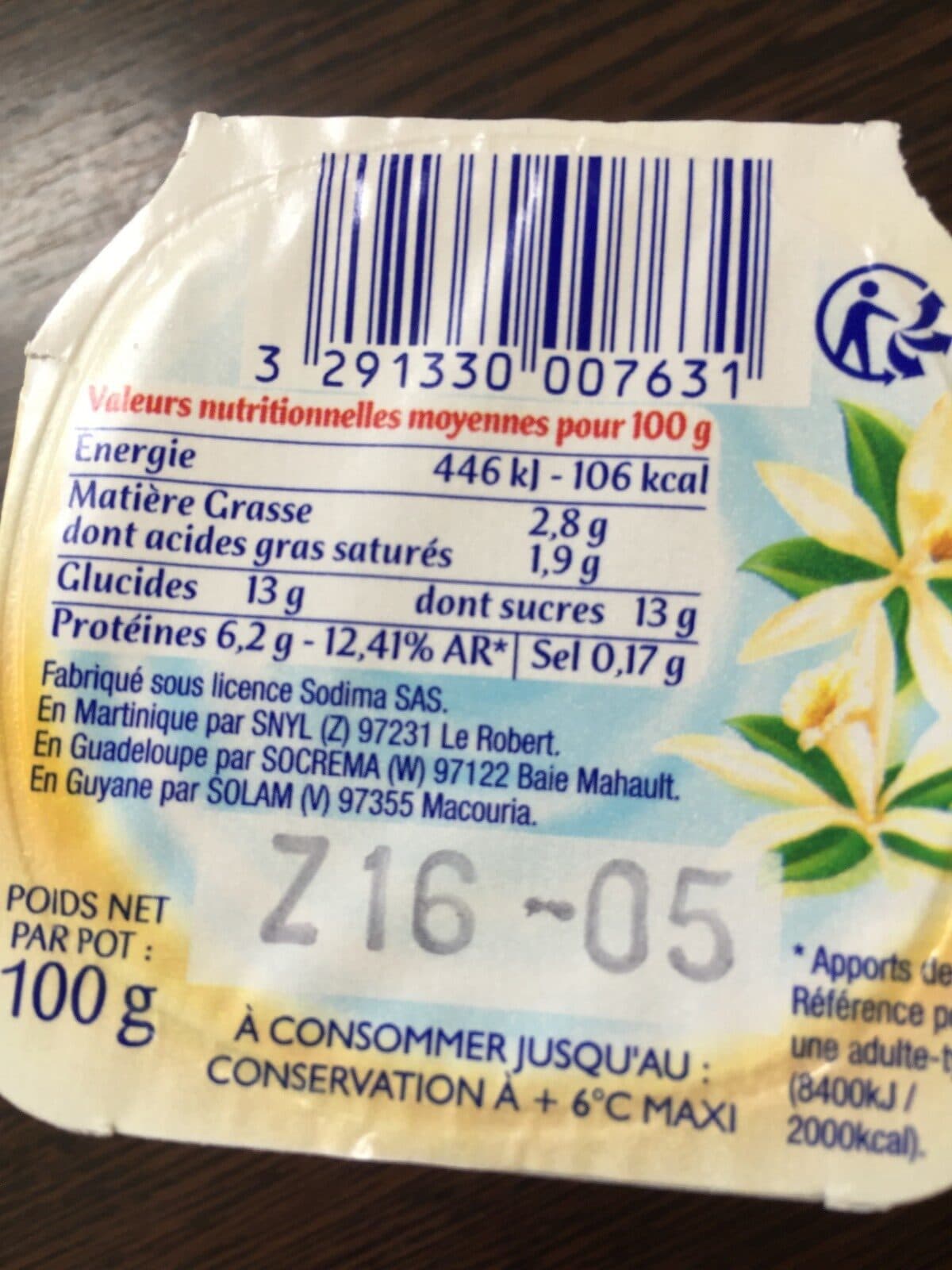 Yoplait Calin vanille packshot