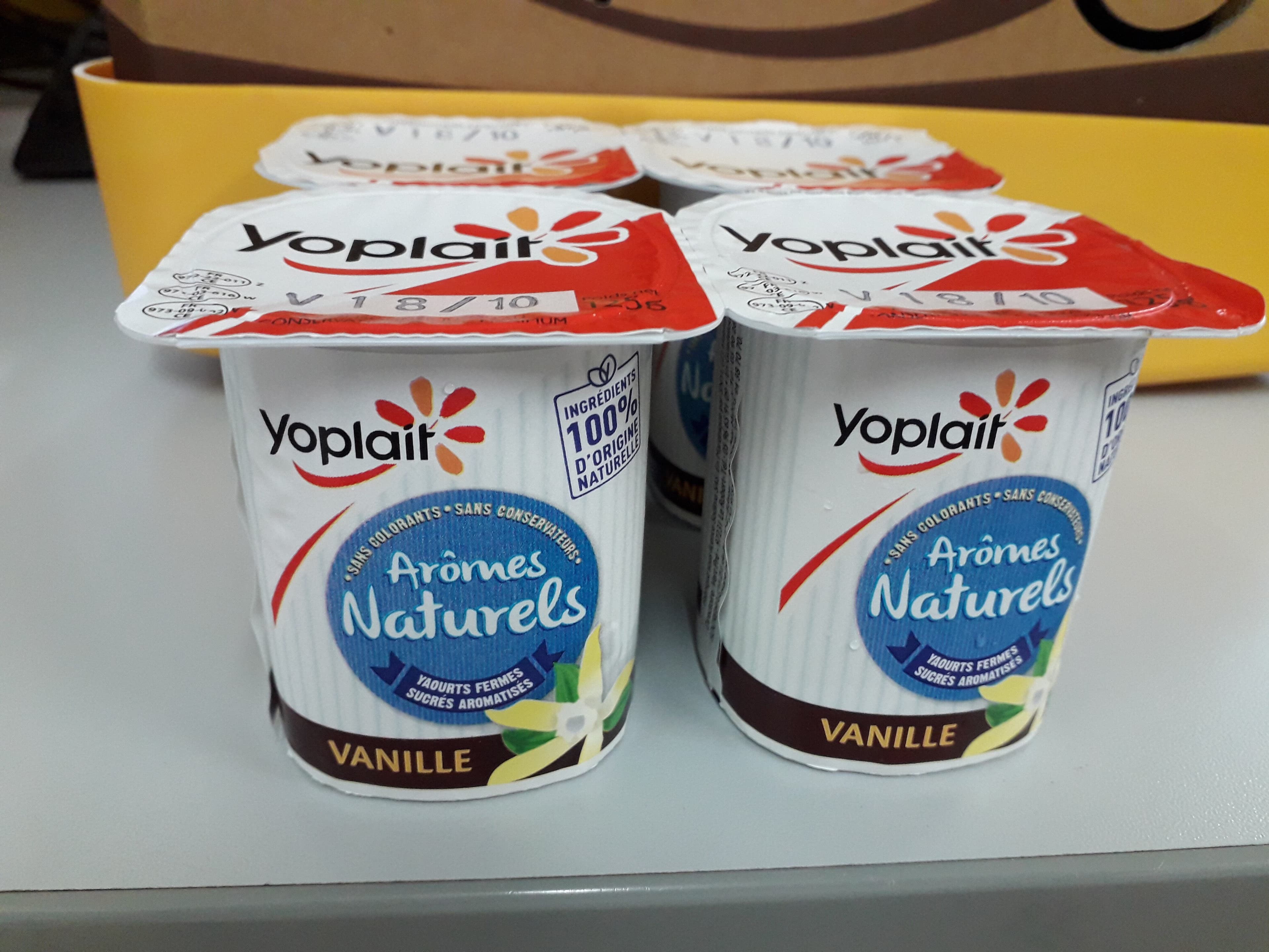 yoplait aromatisé vanille packshot