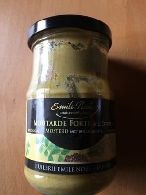 Emile noel MOUTARDE a L'ORTIE packshot