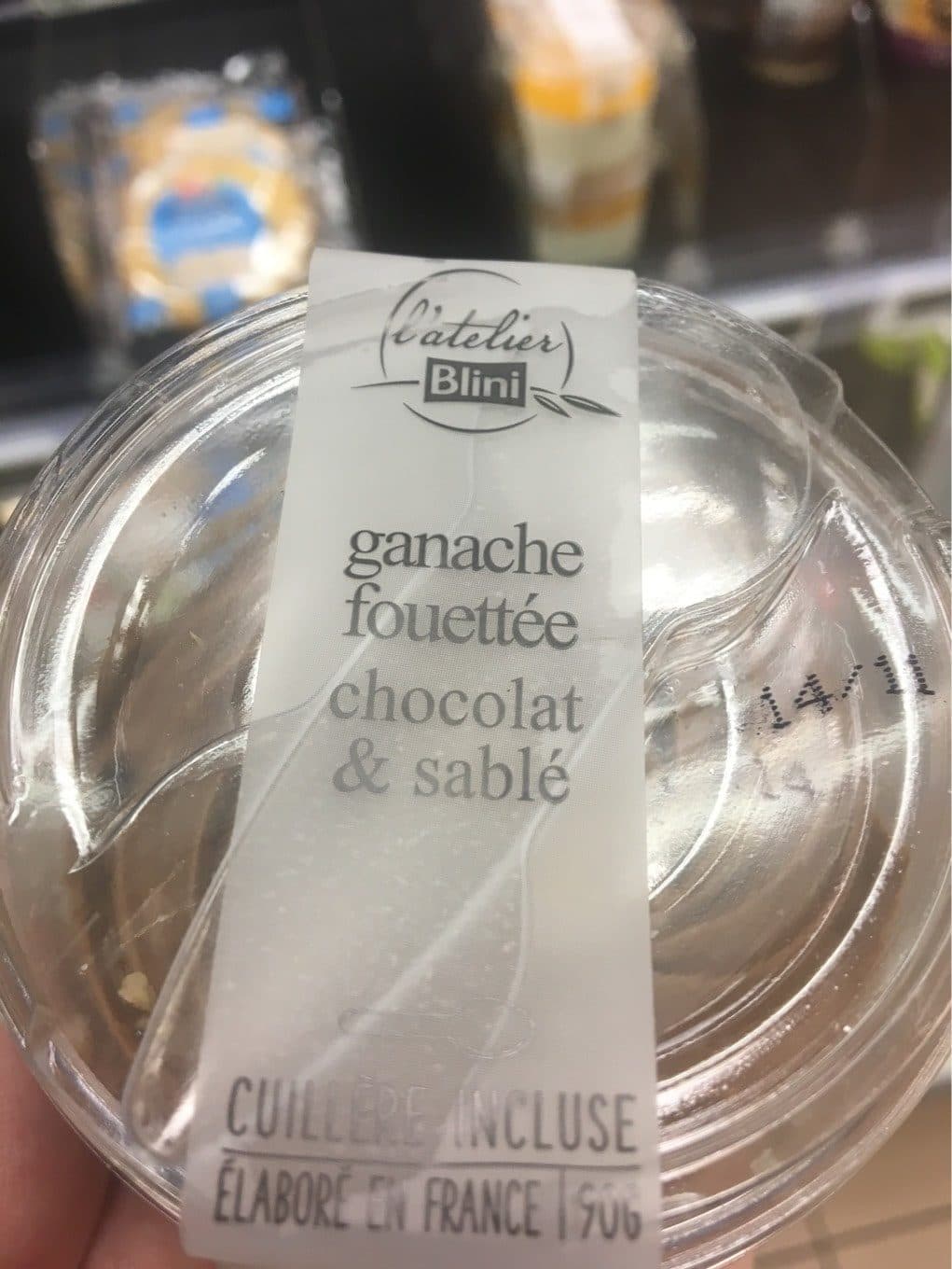 L'atelier Blini Ganache fouettee chocolat et sablé packshot