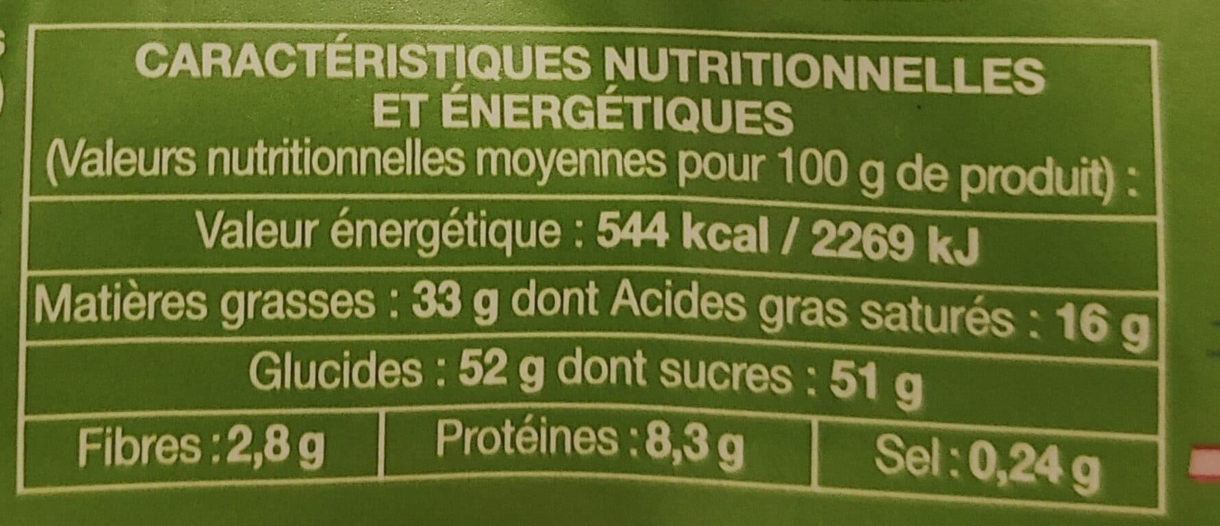 Elot Chocolat au lait et aux noisettes packshot