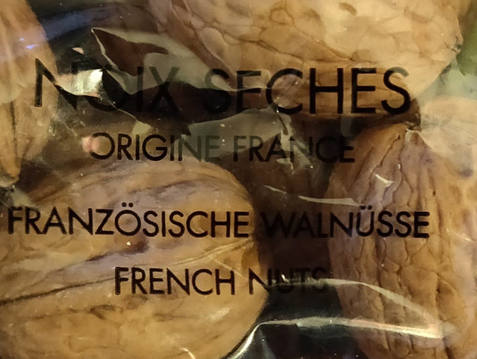 Rivière Noix de Grenoble packshot