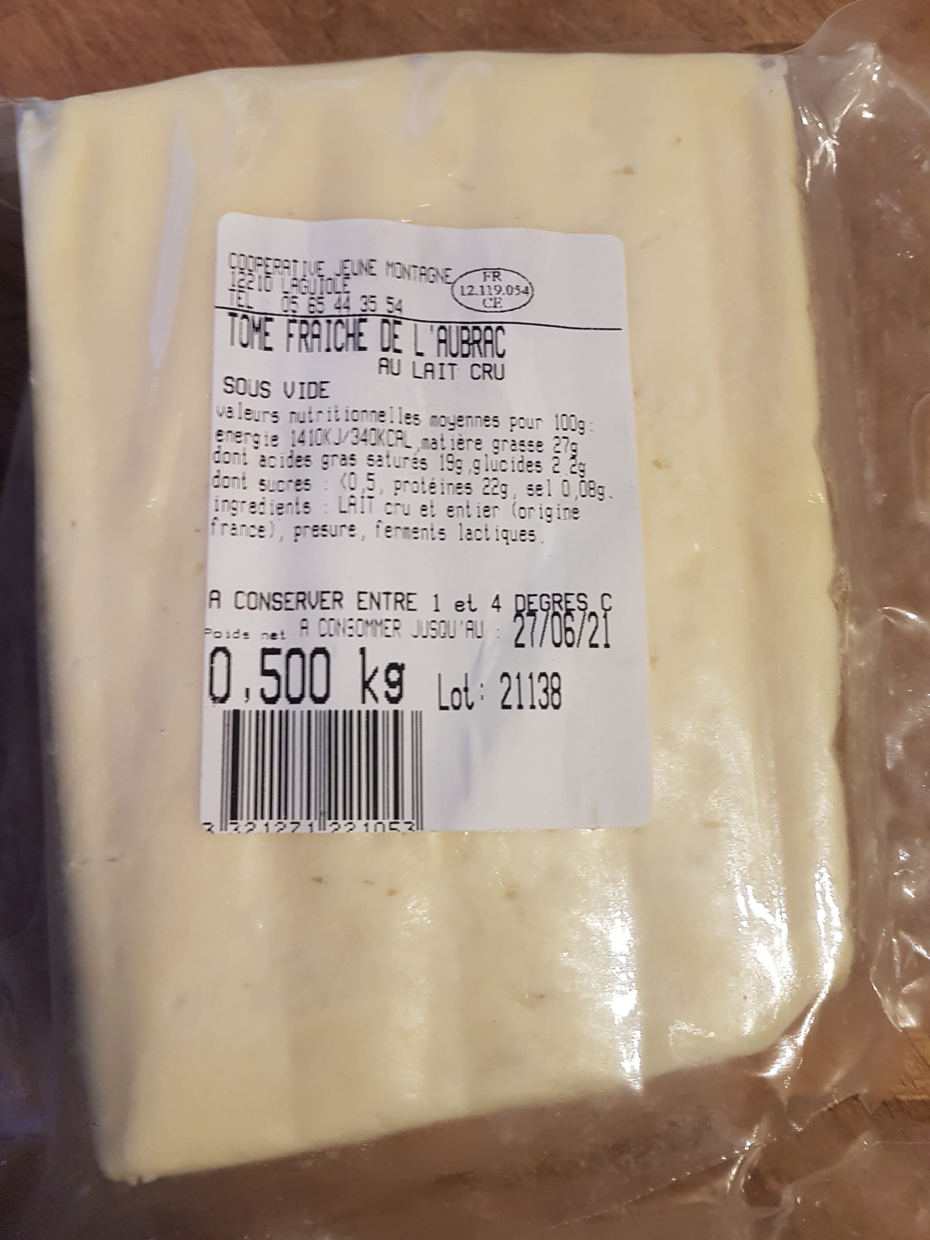 Jeune Montagne Tome fraîche de l'Aubrac packshot
