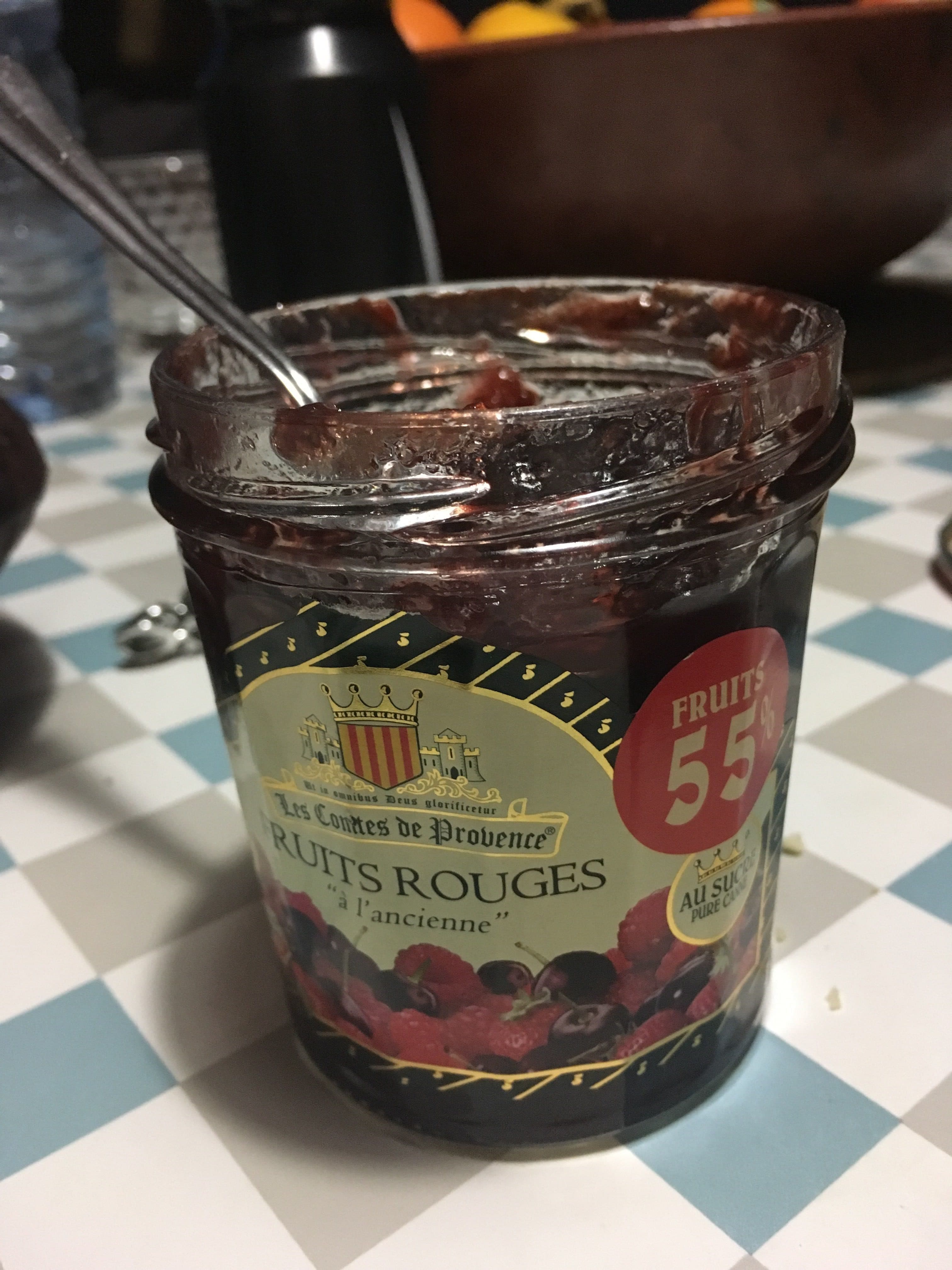 Les comtes de provence Confiture Fruits Rouges à L'ancienne packshot