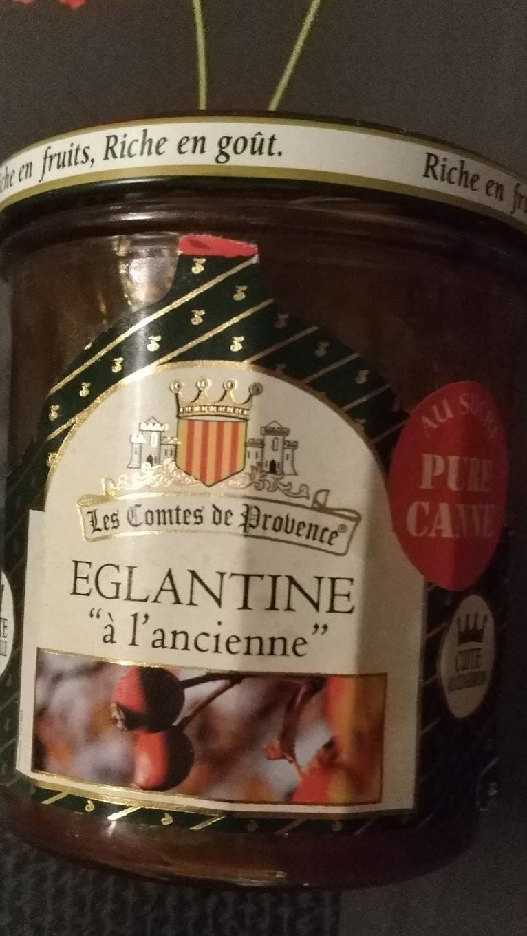 Les Comtes de Provence Confiture d'églantine à l'ancienne packshot