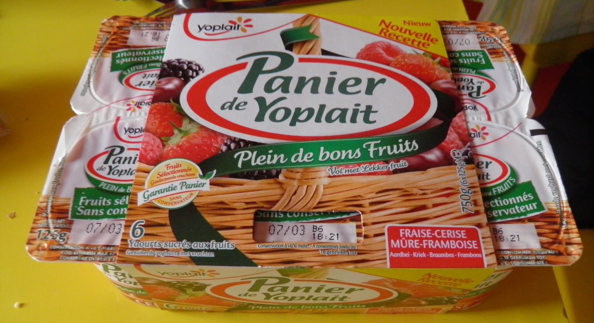 Panier de Yoplait Panier de Yoplait Cerise, Fraise, Framboise, Mûre packshot