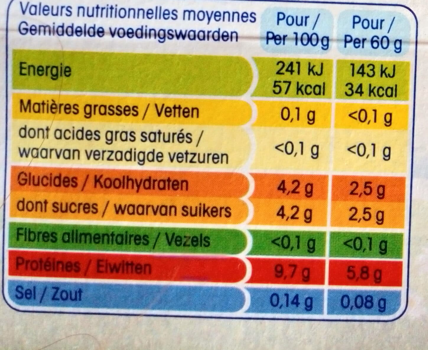 Petit Yoplait Petit Yoplait (0 % MG) packshot