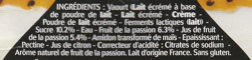 Panier de Yoplait Panier de Yoplait - Champs de fruits Fruits de la Passion packshot