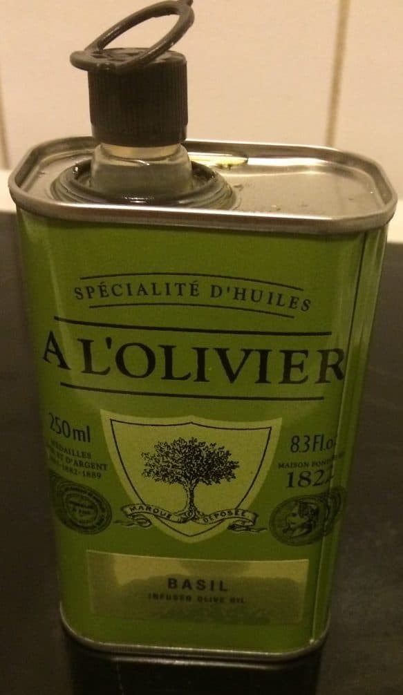 A l olivier A L'olivier Huile D'olive Au Basilic De En Bidon De 250 ML packshot