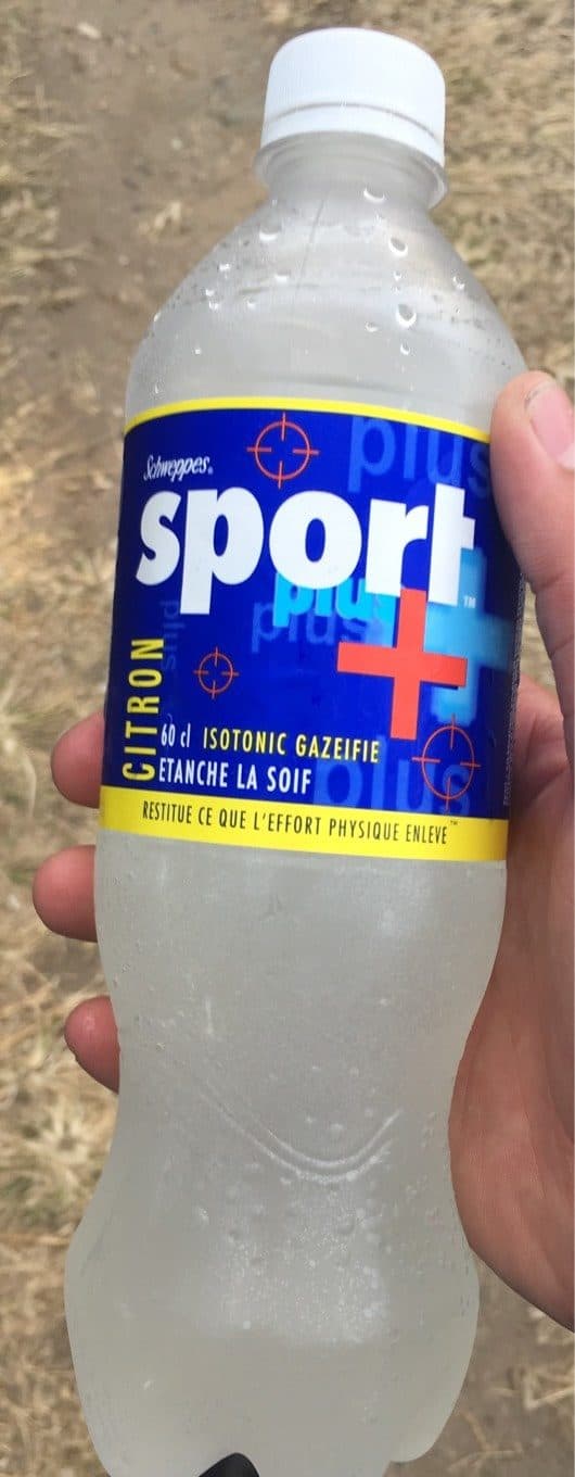Schweppes Sport+ packshot