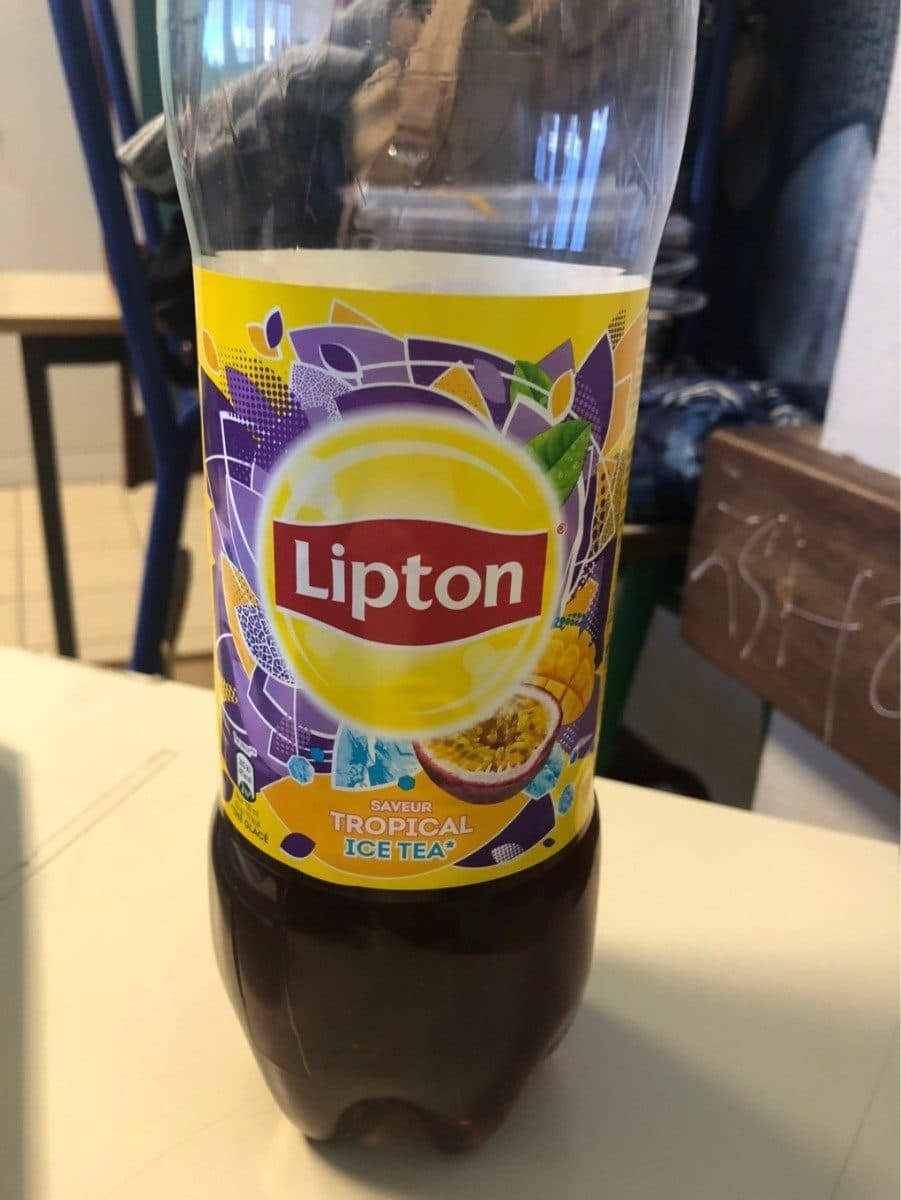 Lipton Lipton ice tea packshot