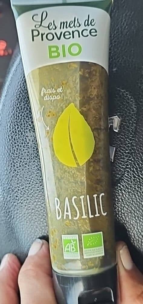 Les Mets de Provence Les mets de Provence bio basilic packshot