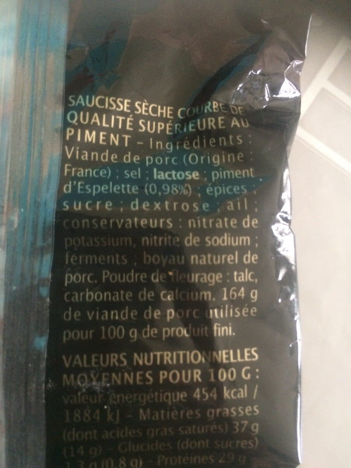 Montagne Noire Saucisse seche courbe supérieur au piment d'Espelette packshot