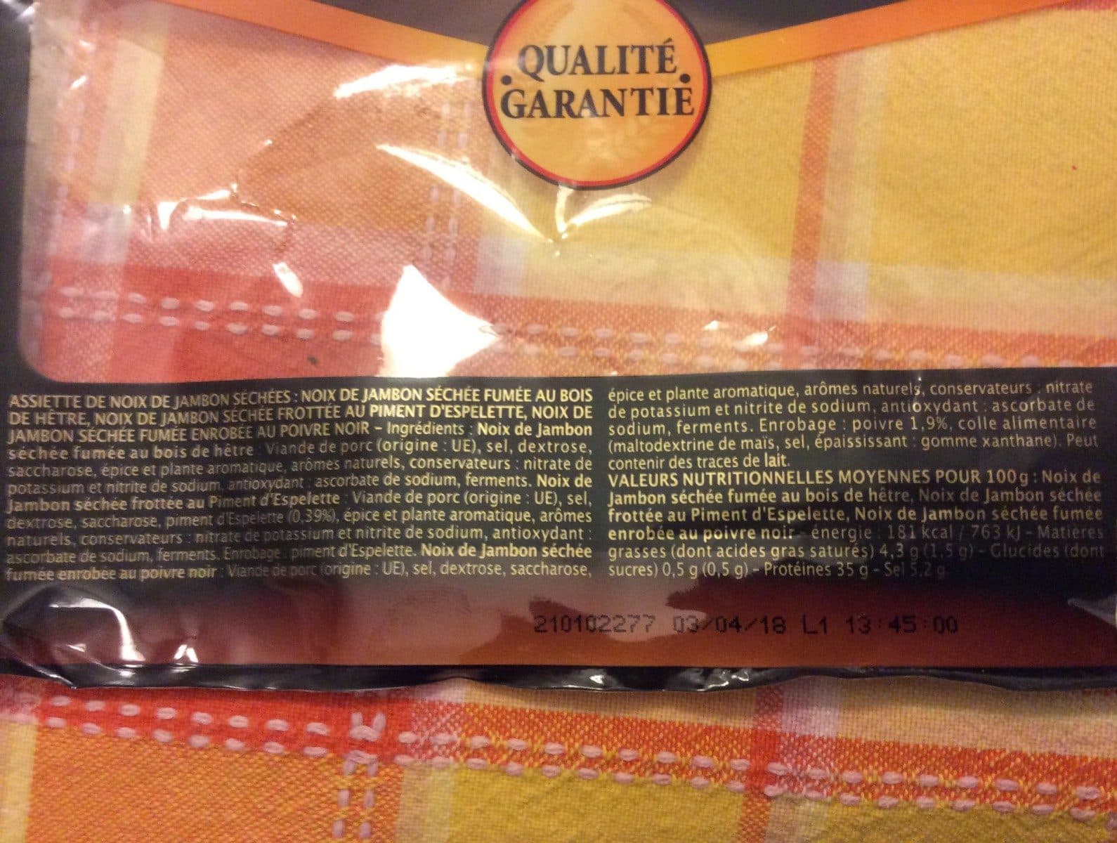 Montagne Noire Assiette Noix de jambon packshot