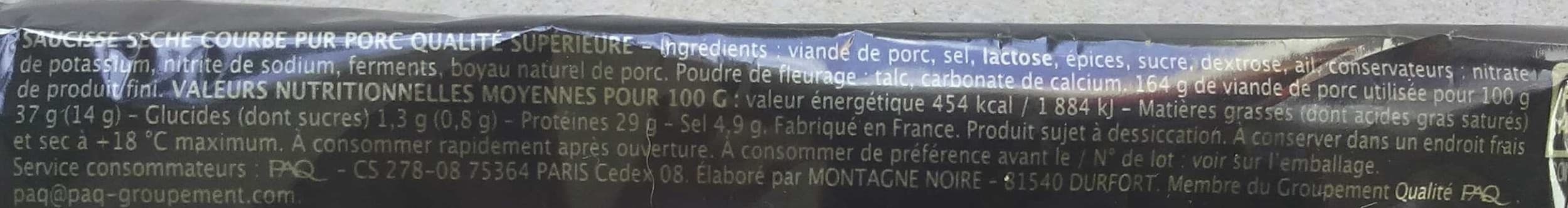Montagne noire Saucisse sèche courbe Sélection packshot