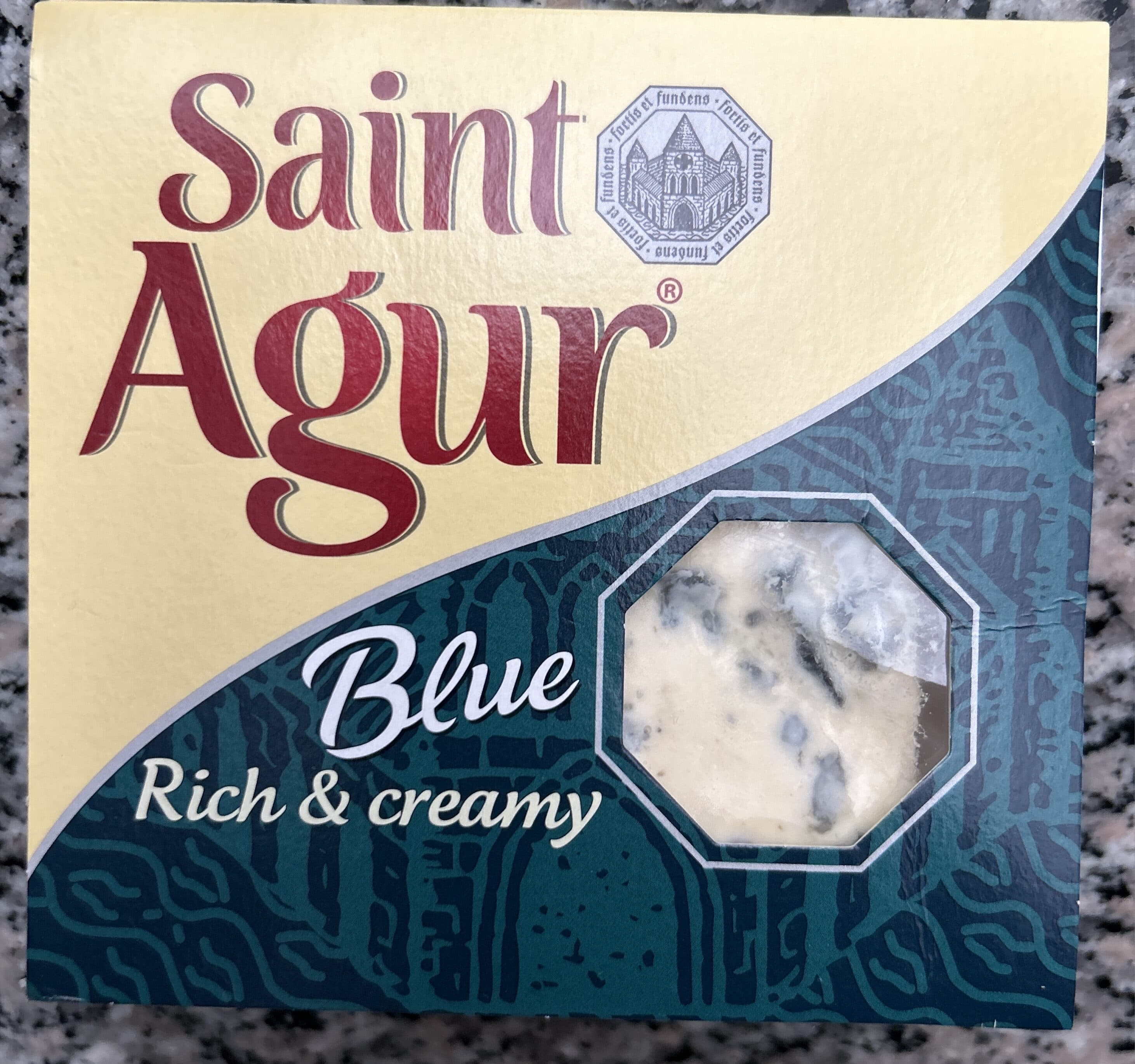 Saint Agur Blue packshot