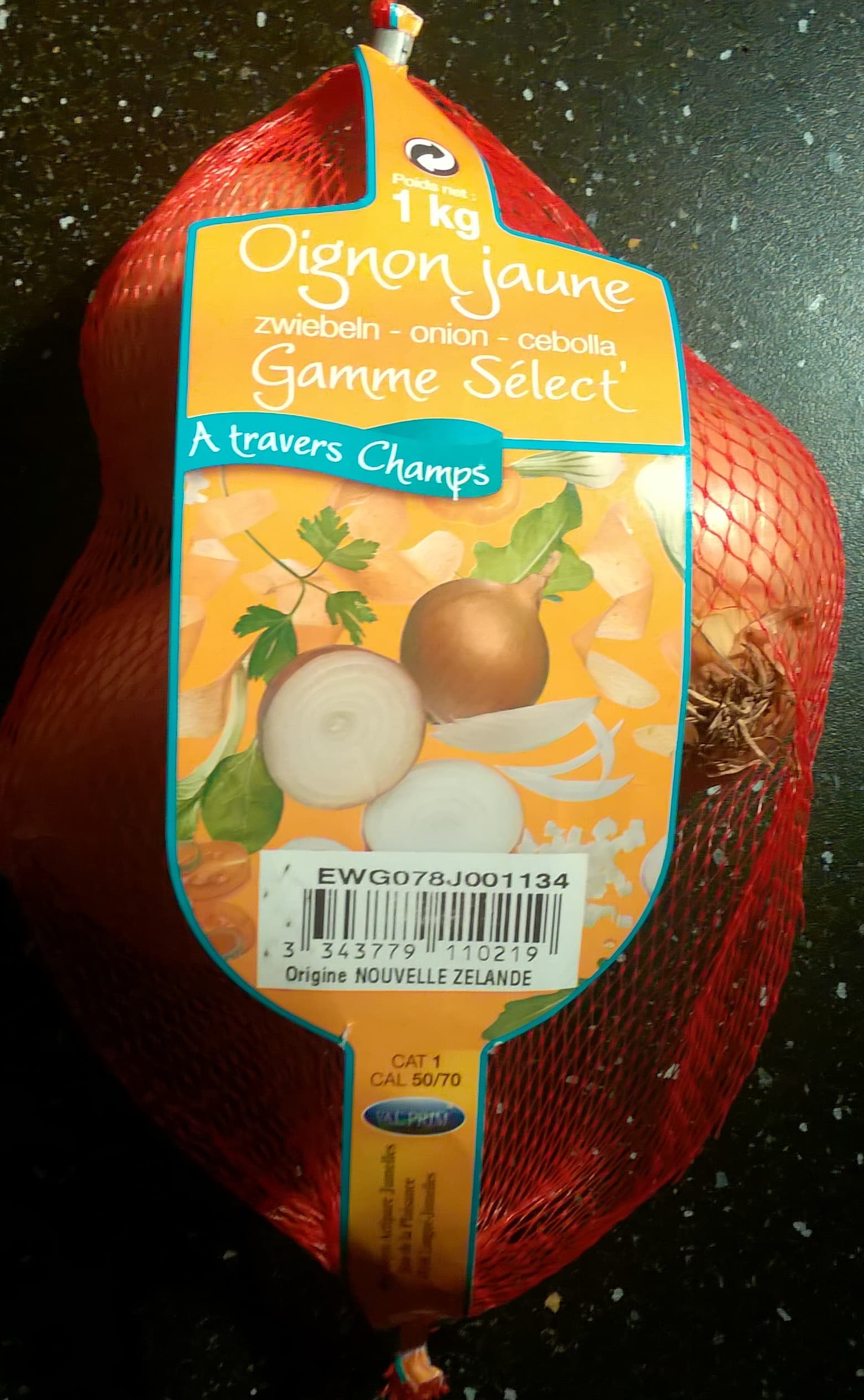 A Travers Champs Oignons jaunes packshot