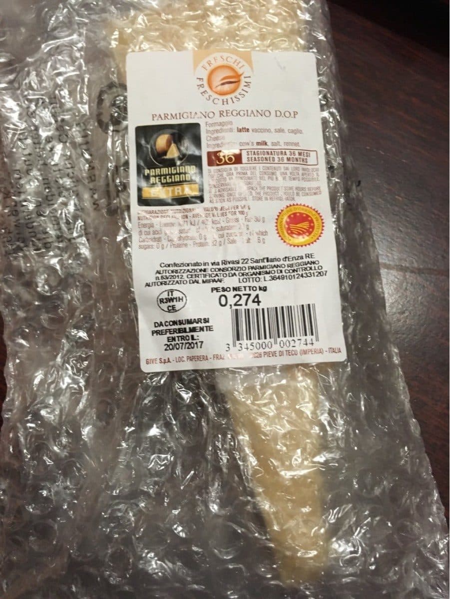 Open Food Facts Parmiggiano Reggiano D.O.P. packshot