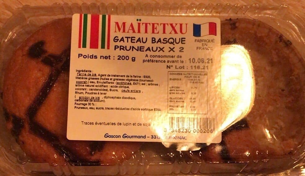Open Food Facts Gateau basque pruneaux packshot