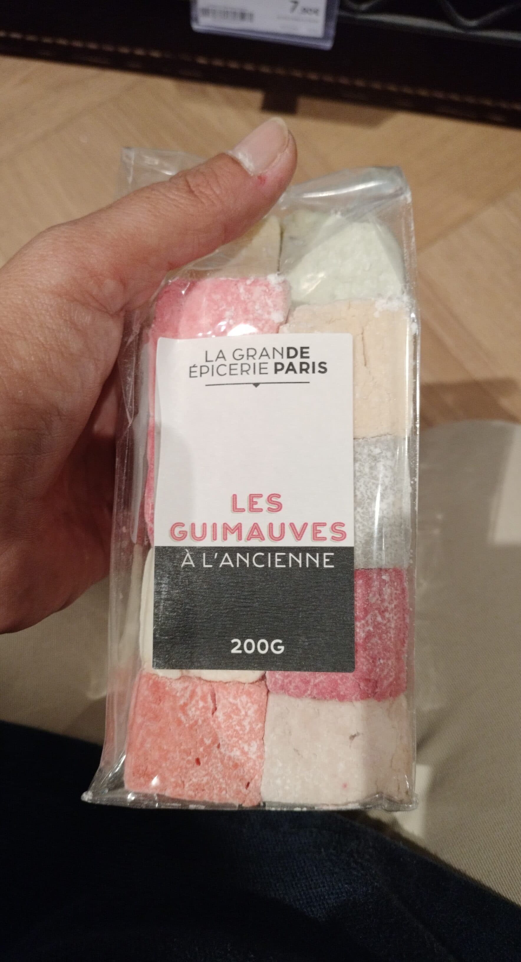 La Grande Epicerie de Paris Guimauve à L'ancienne packshot