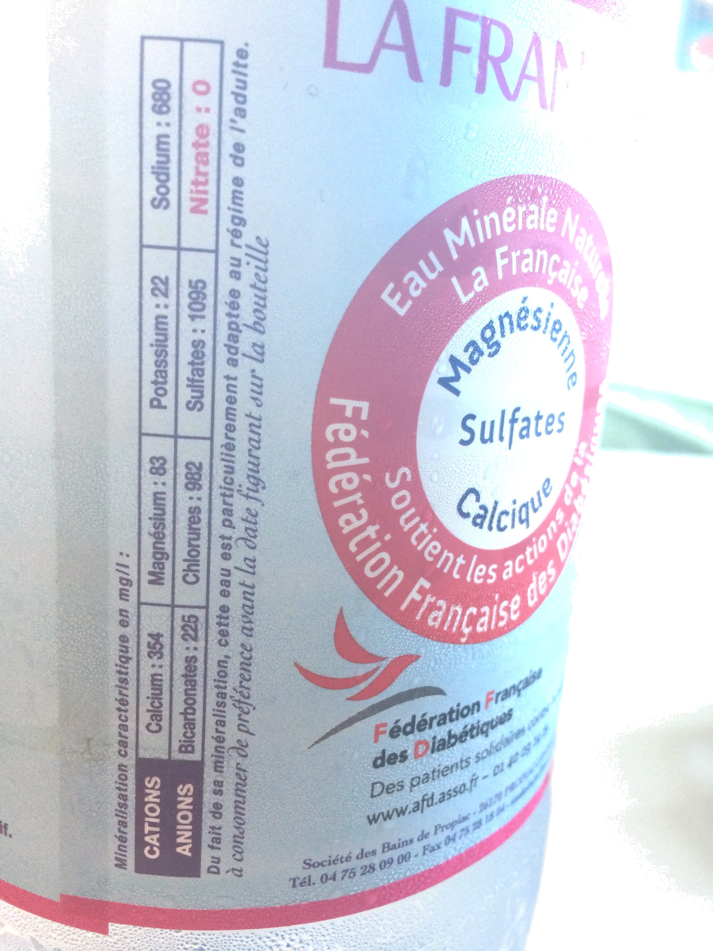 La Française Eau minérale naturelle packshot