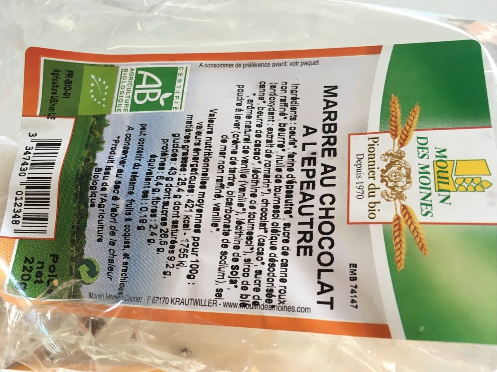 Moulin des moines Marbre au chocolat a l'epautre packshot