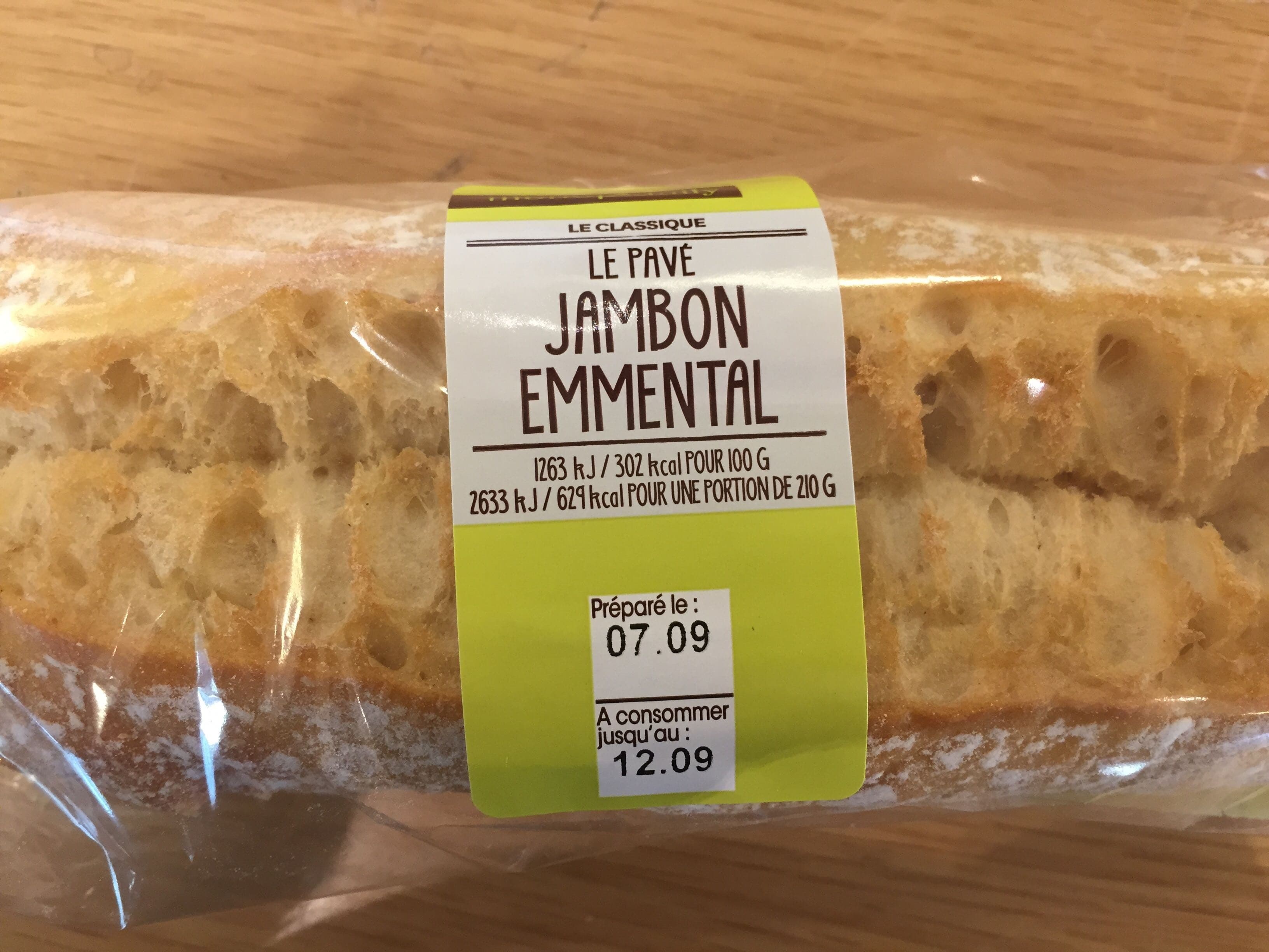 monop'daily Le pavé jambon emmental packshot
