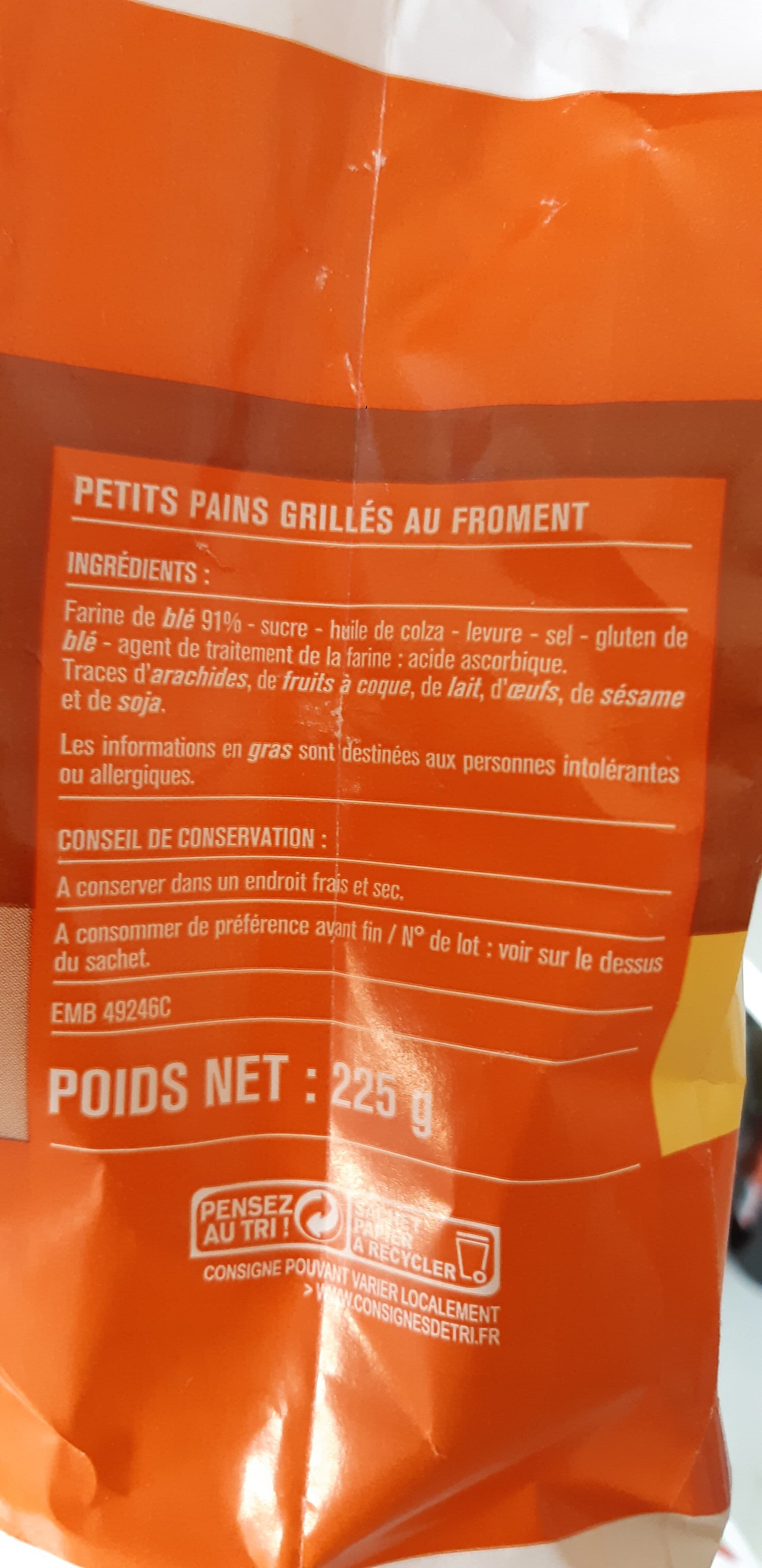 Monoprix Petits pains grillés au froment packshot