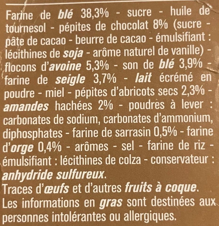 Monoprix Biscuits Petit Déjeuner 5 Céréales Abricots, Amandes & Pépites de Chocolat packshot