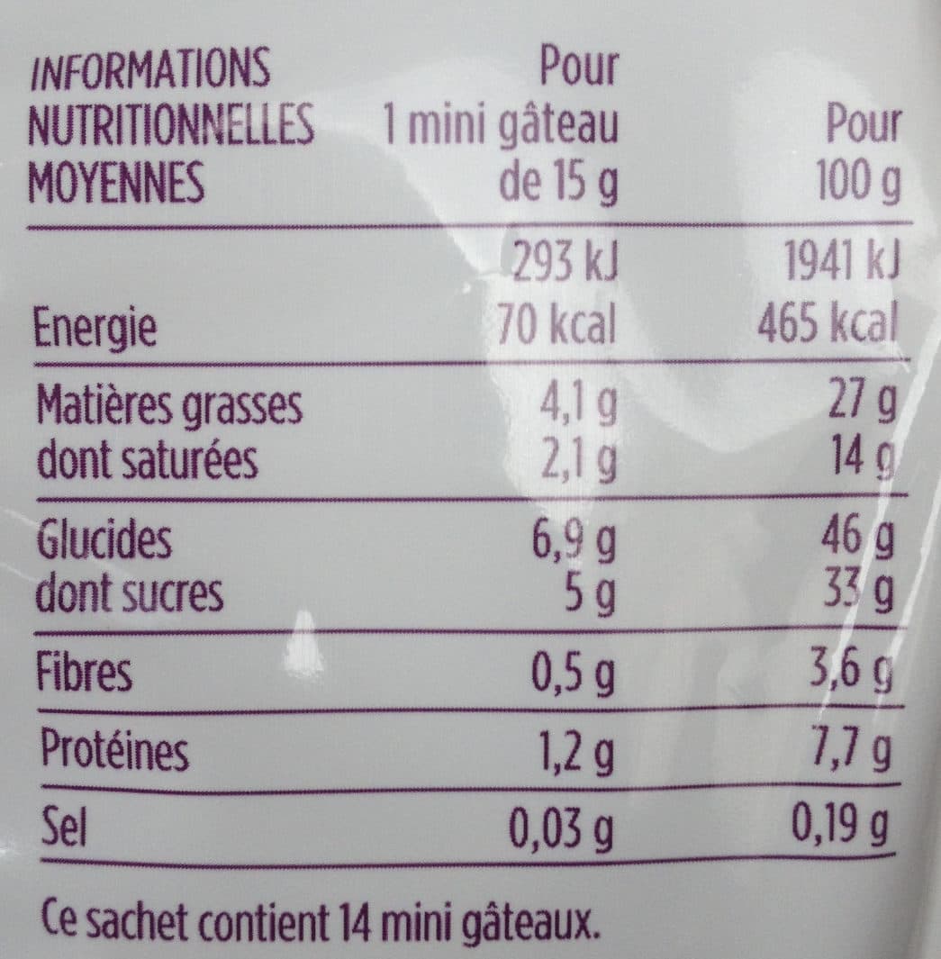 Monoprix Fondants au chocolat aux éclats d'amandes et noix de pécan packshot