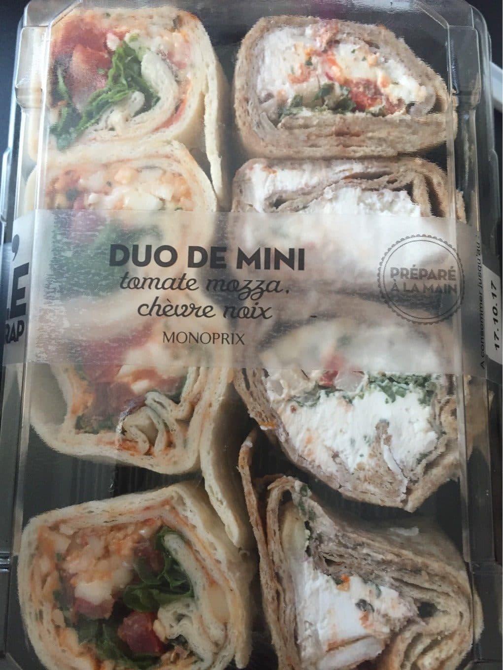 Monoprix Mini Wrap Poulet Caesar, Fromage de Brebis Tapenade packshot