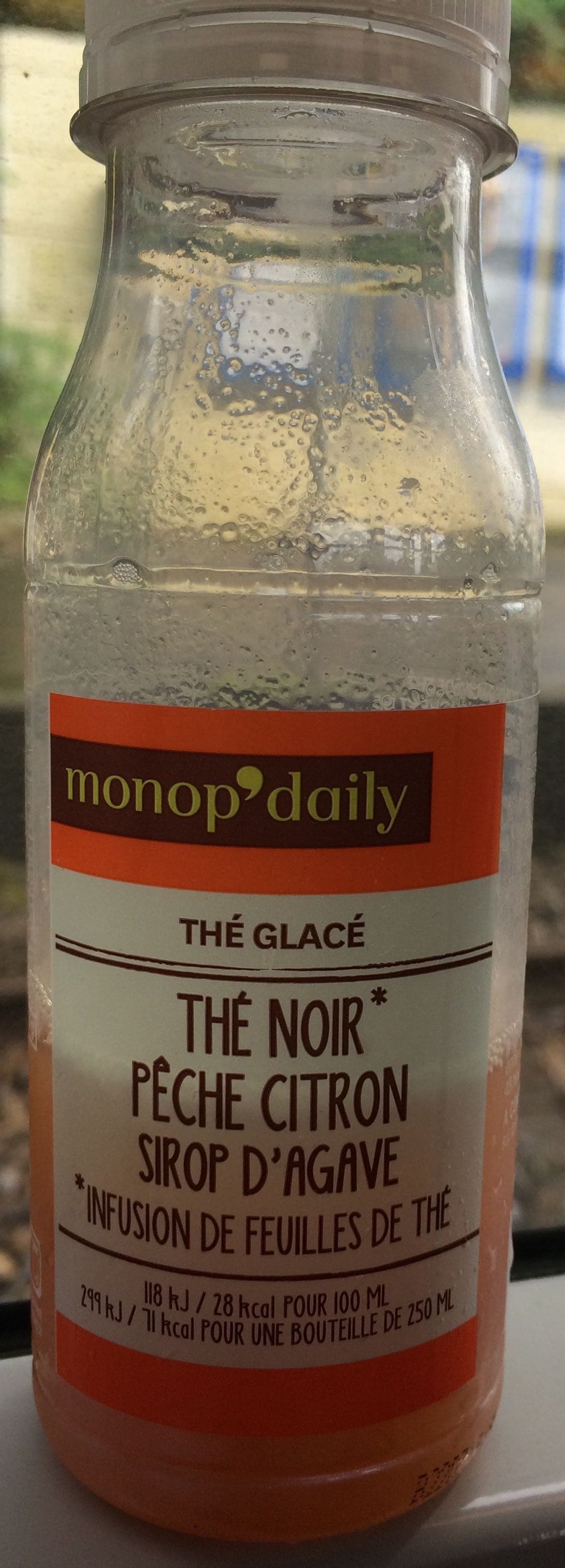 Monop'daily Thé glacé Noir Pêche Citron Sirop d'Agave packshot