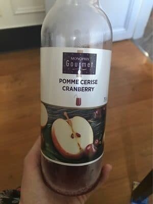 Monoprix Jus de pomme cerise Cranberry packshot