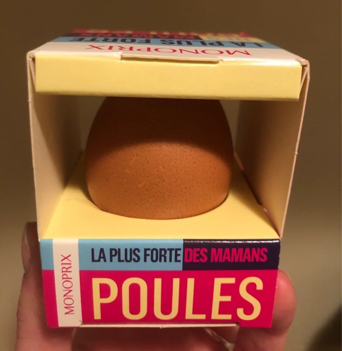 Monoprix Veritable coquille d'oeuf remplie de chocolat praliné packshot