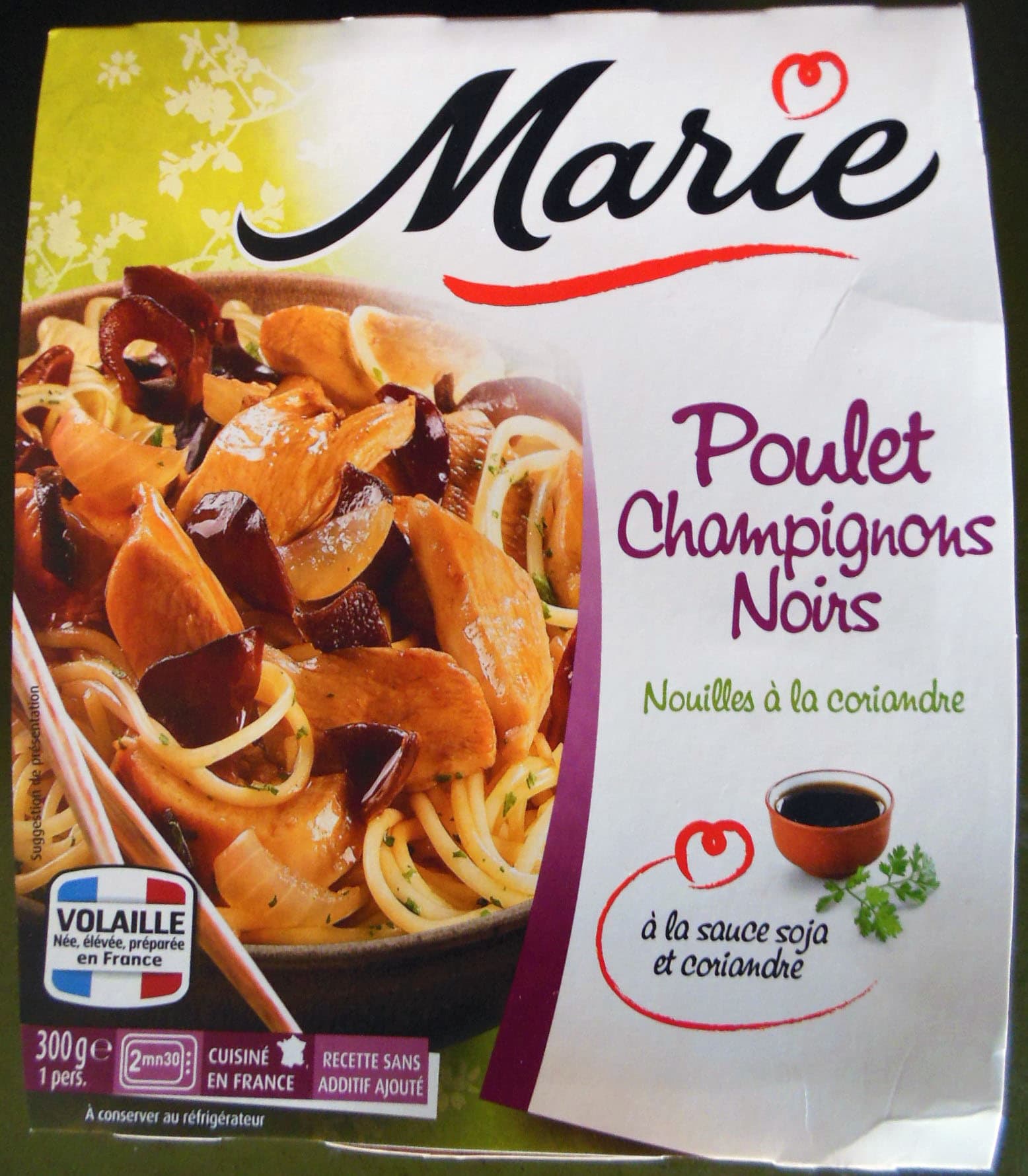 Marie Poulet Champignons Noirs Nouilles à la Coriandre packshot