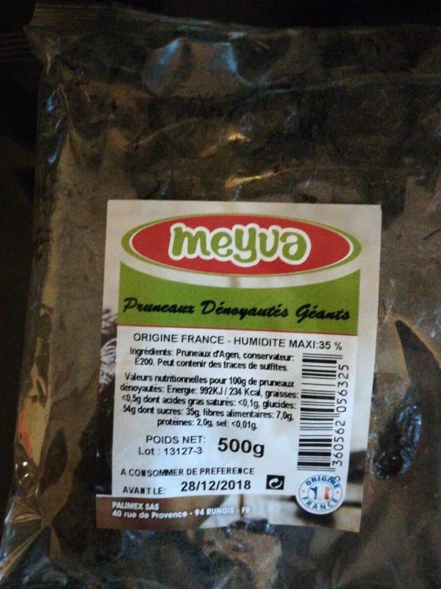 Meyva Pruneaux dénoyautées géants packshot