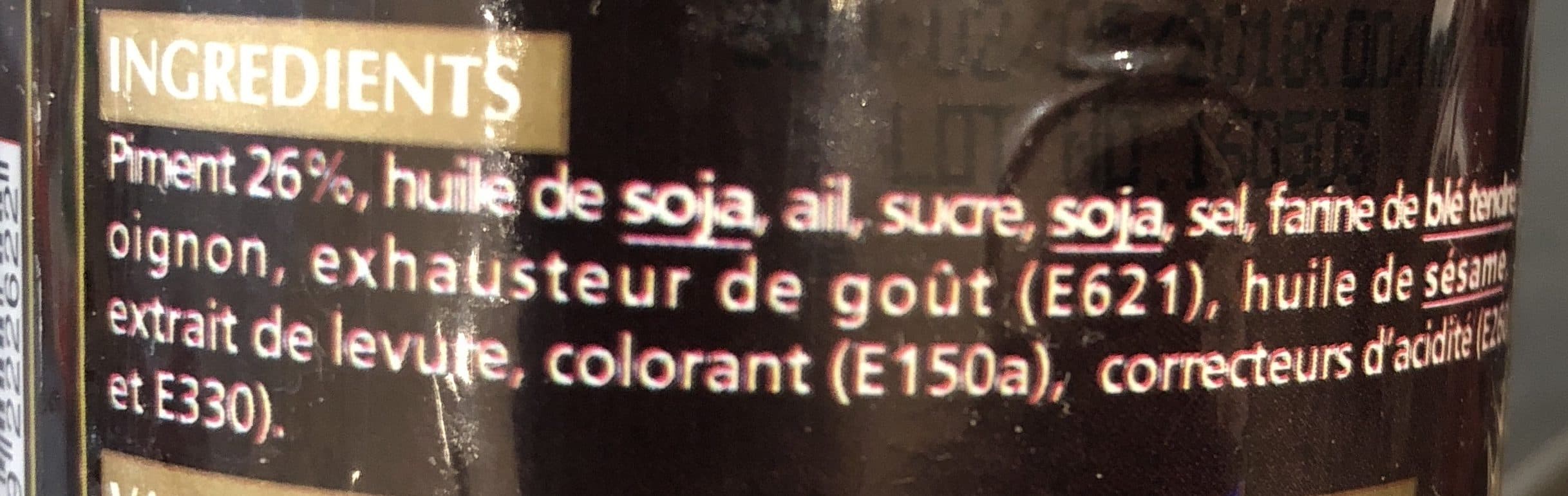 Tang Frères Piment de l’Huile de Chiu Chow packshot