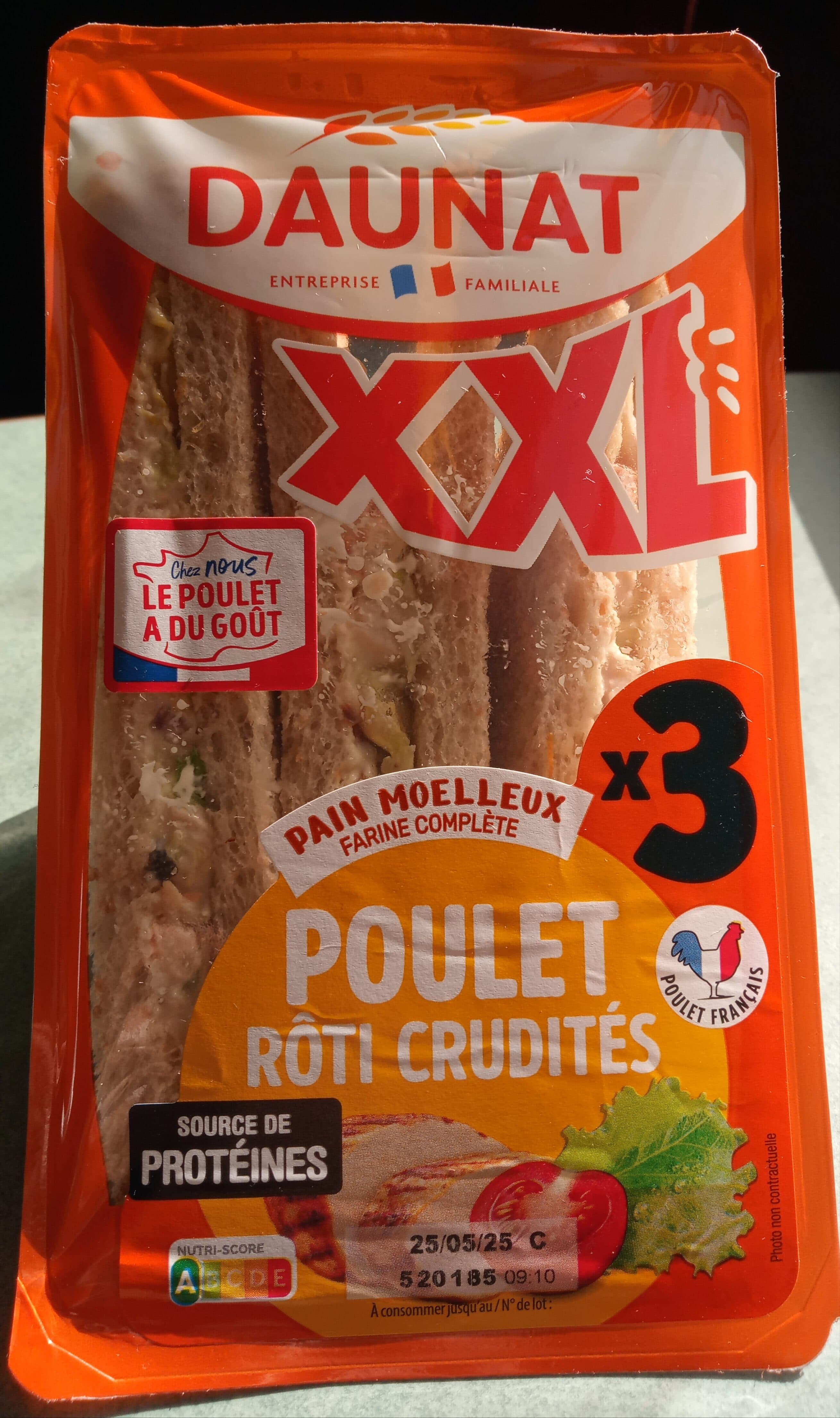Daunat XXL poulet roti crudites packshot